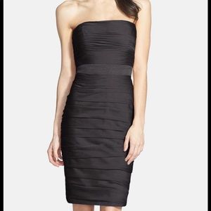 Monique Lhuillier Strapless Dress